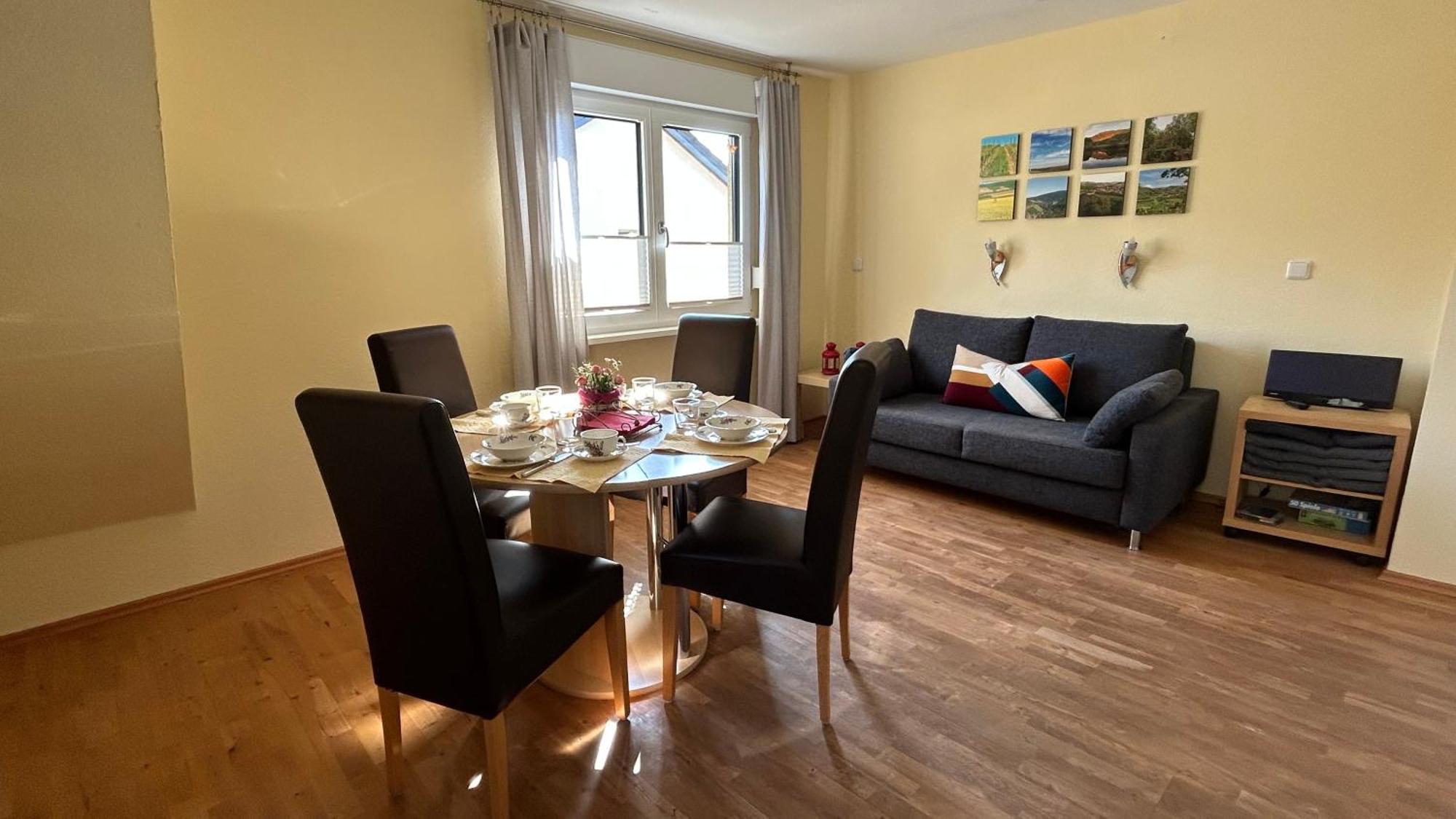Panoramablick Apartment Bad Sobernheim Bagian luar foto